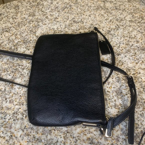 Coach Zip Closure Crossbody - Picture 3 of 5